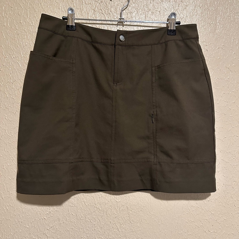 Title Nine Skirt Skort Size 6‎ Embroidered